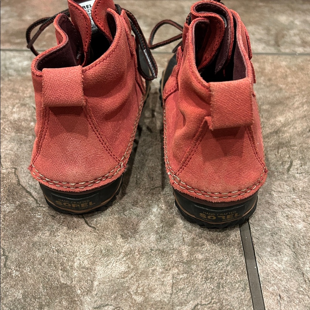 Sorel Boots - Picture 5 of 8